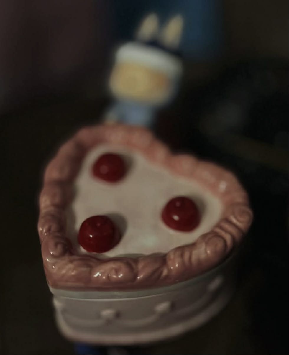 ✨ So Sweet Candle 12OZ Limited edition 100% soy wax.